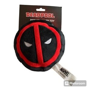 NWT Deadpool Emblem Plush Squeaker Round Dog Toy